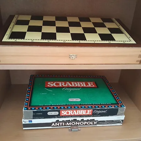 Neossia - Escape Tripoli